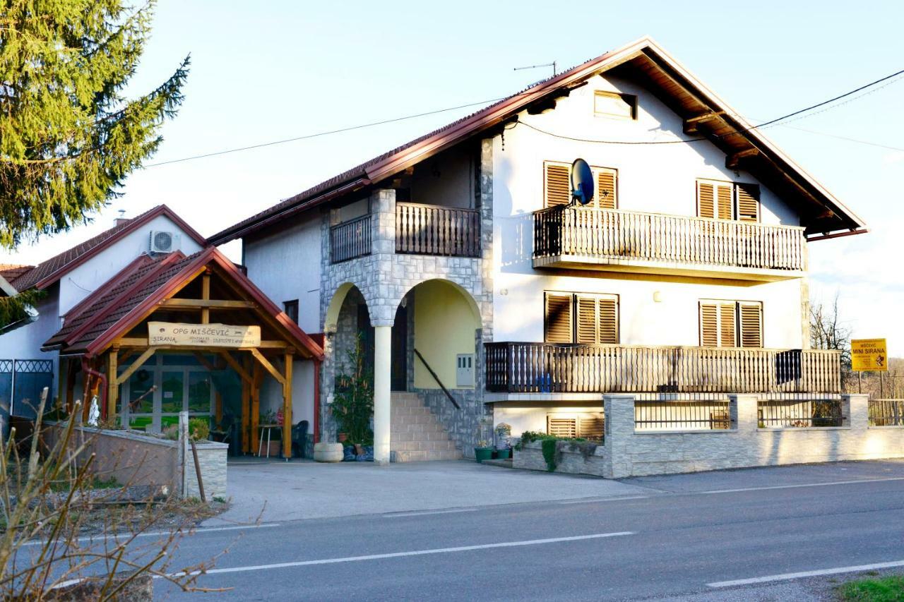Apartmani Miscevic Josipdol Exterior photo